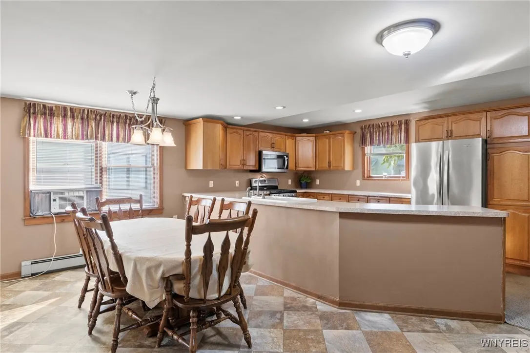 40 Alsace Ave Avenue, Buffalo, New York 14220, Buffalo, New York 14220, 3 Bedrooms Bedrooms, 9 Rooms Rooms,2 BathroomsBathrooms,Residential,Closed,40 Alsace Ave Avenue, Buffalo, New York 14220,0,B1624488