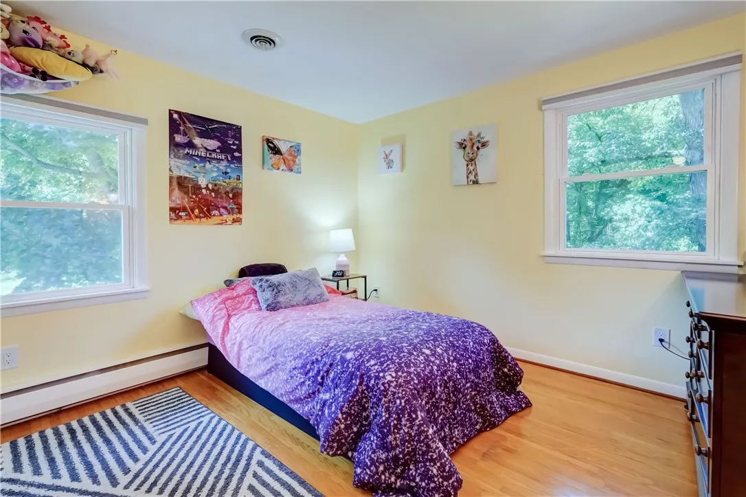 17 Brewster Lane, Chili, New York 14624, Chili, New York 14624, 4 Bedrooms Bedrooms, 8 Rooms Rooms,2 BathroomsBathrooms,Residential,Closed,17 Brewster Lane, Chili, New York 14624,0,R1623724