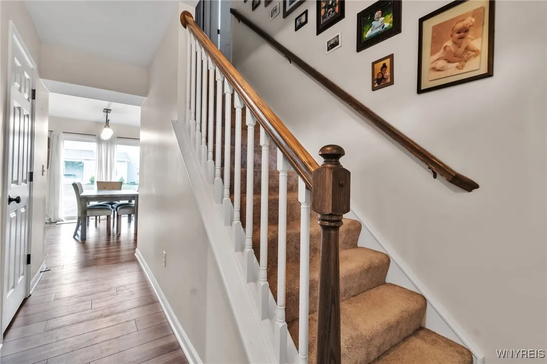 80 Greenspring Court, West Seneca, New York 14224, West Seneca, New York 14224, 4 Bedrooms Bedrooms, 7 Rooms Rooms,2 BathroomsBathrooms,Residential,Closed,80 Greenspring Court, West Seneca, New York 14224,0,B1623018