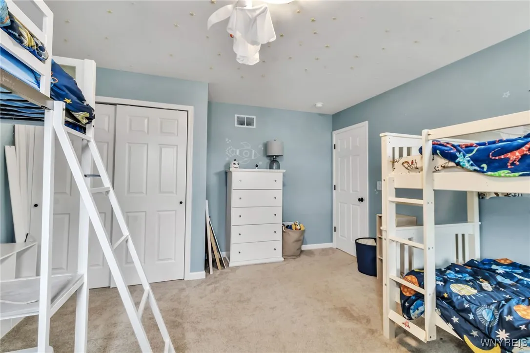 80 Greenspring Court, West Seneca, New York 14224, West Seneca, New York 14224, 4 Bedrooms Bedrooms, 7 Rooms Rooms,2 BathroomsBathrooms,Residential,Closed,80 Greenspring Court, West Seneca, New York 14224,0,B1623018