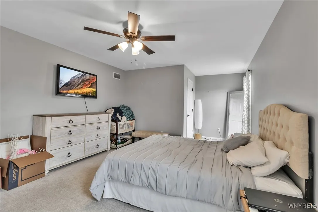 80 Greenspring Court, West Seneca, New York 14224, West Seneca, New York 14224, 4 Bedrooms Bedrooms, 7 Rooms Rooms,2 BathroomsBathrooms,Residential,Closed,80 Greenspring Court, West Seneca, New York 14224,0,B1623018