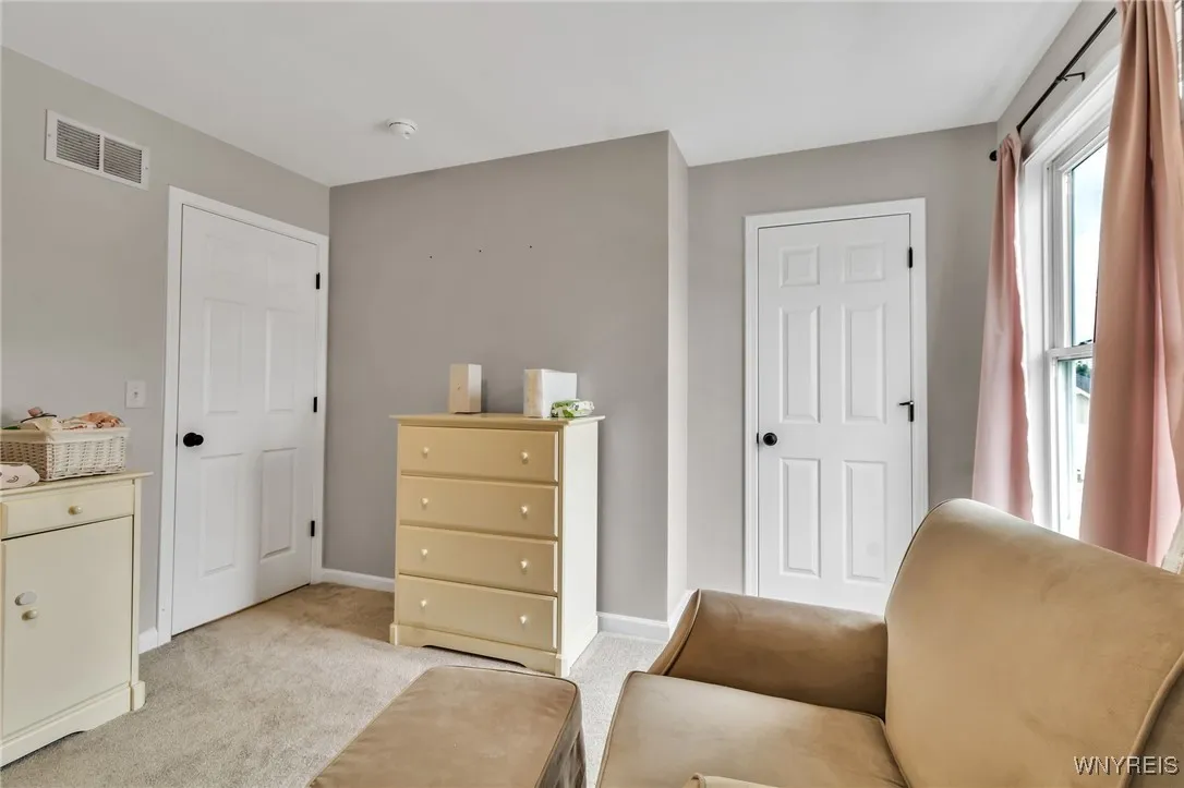 80 Greenspring Court, West Seneca, New York 14224, West Seneca, New York 14224, 4 Bedrooms Bedrooms, 7 Rooms Rooms,2 BathroomsBathrooms,Residential,Closed,80 Greenspring Court, West Seneca, New York 14224,0,B1623018