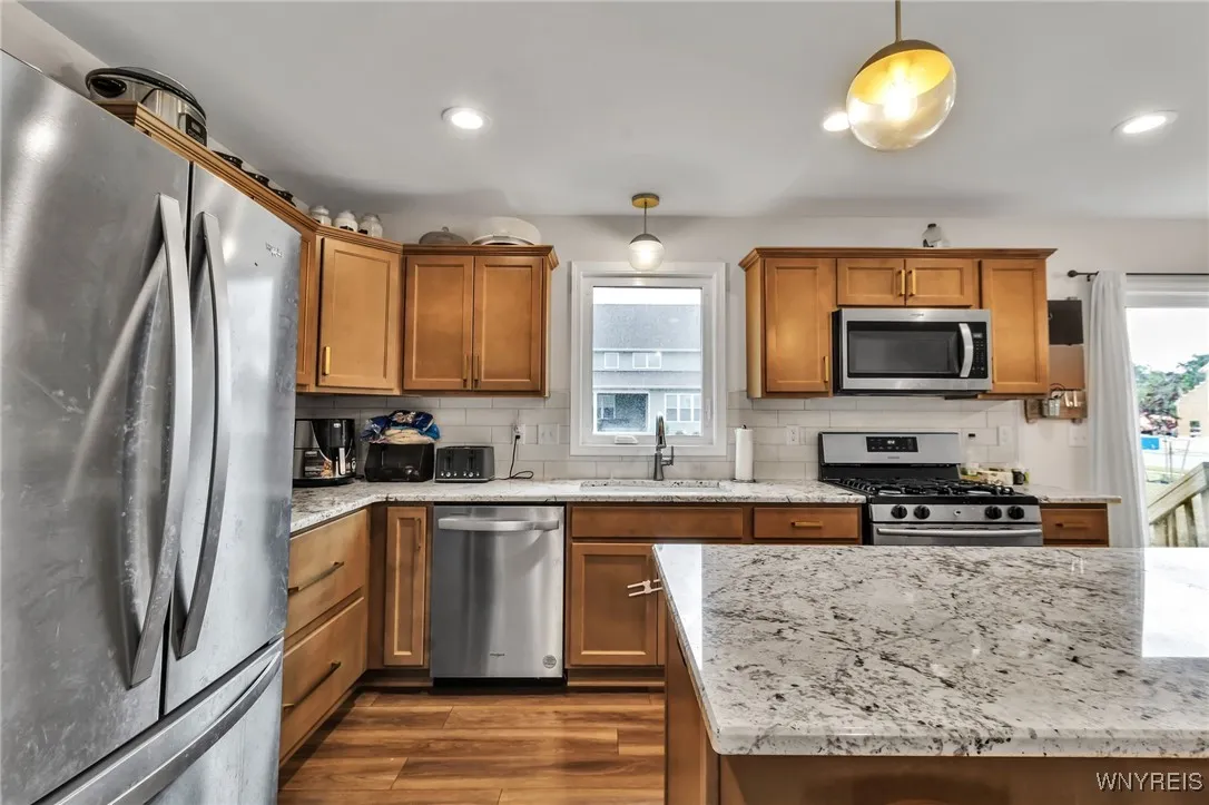 80 Greenspring Court, West Seneca, New York 14224, West Seneca, New York 14224, 4 Bedrooms Bedrooms, 7 Rooms Rooms,2 BathroomsBathrooms,Residential,Closed,80 Greenspring Court, West Seneca, New York 14224,0,B1623018