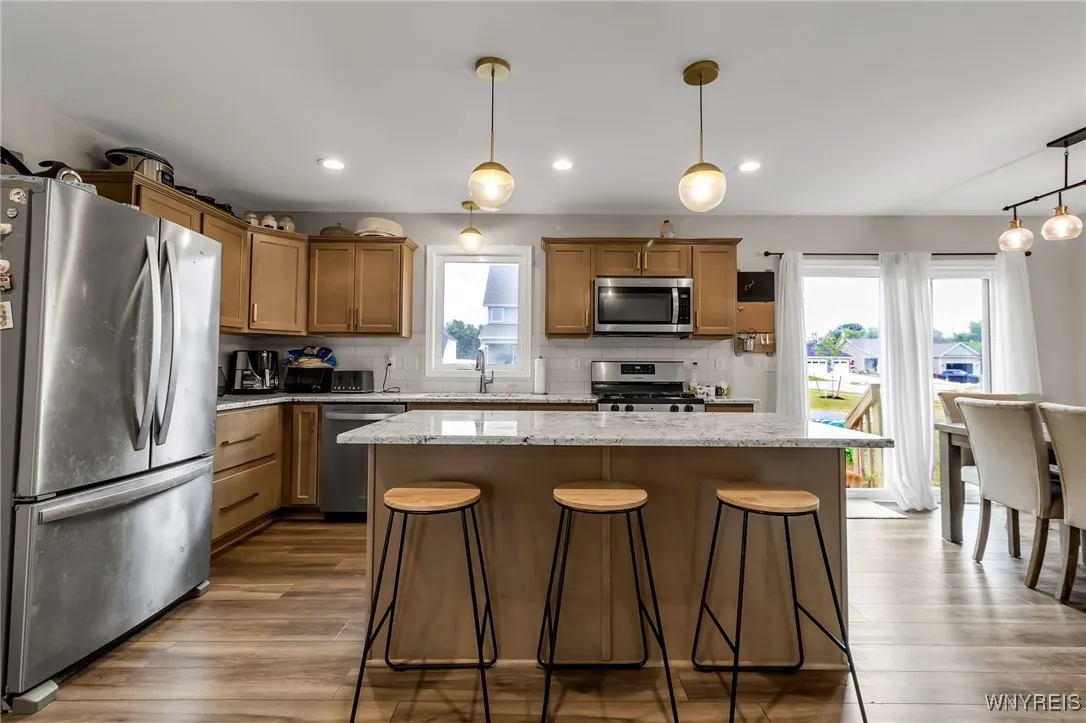 80 Greenspring Court, West Seneca, New York 14224, West Seneca, New York 14224, 4 Bedrooms Bedrooms, 7 Rooms Rooms,2 BathroomsBathrooms,Residential,Closed,80 Greenspring Court, West Seneca, New York 14224,0,B1623018