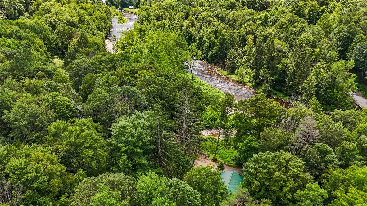 4422 Palmer Road, Annsville, New York 13471, Annsville, New York 13471, 3 Bedrooms Bedrooms, 7 Rooms Rooms,1 BathroomBathrooms,Residential,Closed,4422 Palmer Road, Annsville, New York 13471,0,R1624274