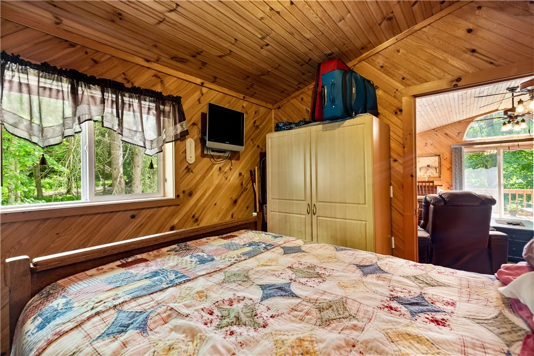 4422 Palmer Road, Annsville, New York 13471, Annsville, New York 13471, 3 Bedrooms Bedrooms, 7 Rooms Rooms,1 BathroomBathrooms,Residential,Closed,4422 Palmer Road, Annsville, New York 13471,0,R1624274