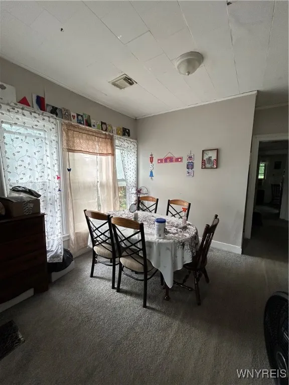 18 Kamper Avenue, Buffalo, New York 14210, Buffalo, New York 14210, 6 Bedrooms Bedrooms, ,2 BathroomsBathrooms,Residential,For Sale,18 Kamper Avenue, Buffalo, New York 14210,B1623761