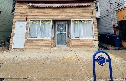 1067 Tonawanda Street, Buffalo, New York 14207, Buffalo, New York 14207, ,Commercial Lease,For Rent,1067 Tonawanda Street, Buffalo, New York 14207,B1624594