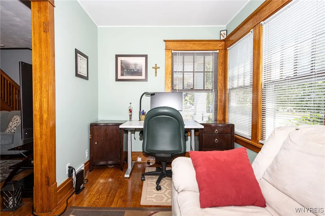 24 Delwood Road, Tonawanda, New York 14217, Tonawanda, New York 14217, 3 Bedrooms Bedrooms, 7 Rooms Rooms,1 BathroomBathrooms,Residential,For Sale,24 Delwood Road, Tonawanda, New York 14217,B1624177