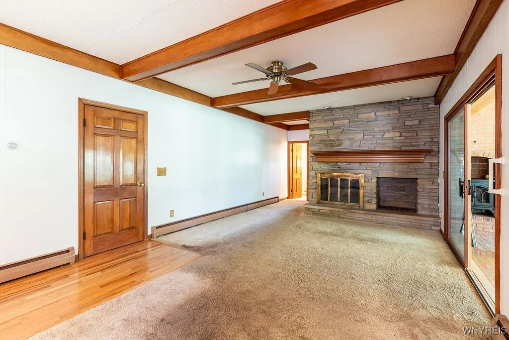 4900 Cliffside Drive West, Clarence, New York 1403, Clarence, New York 14031, 4 Bedrooms Bedrooms, 10 Rooms Rooms,1 BathroomBathrooms,Residential,For Sale,4900 Cliffside Drive West, Clarence, New York 1403,B1624428