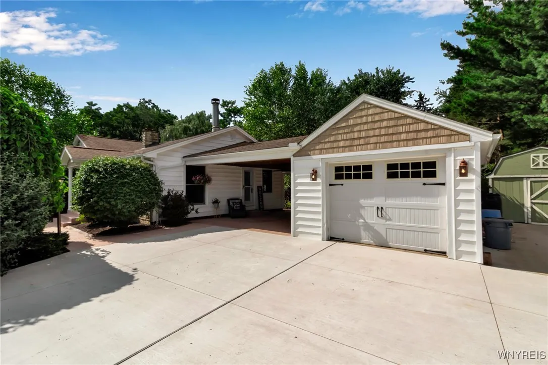 6693 Rollin Drive, Boston, New York 14025, Boston, New York 14025, 3 Bedrooms Bedrooms, 5 Rooms Rooms,1 BathroomBathrooms,Residential,Closed,6693 Rollin Drive, Boston, New York 14025,0,B1624232