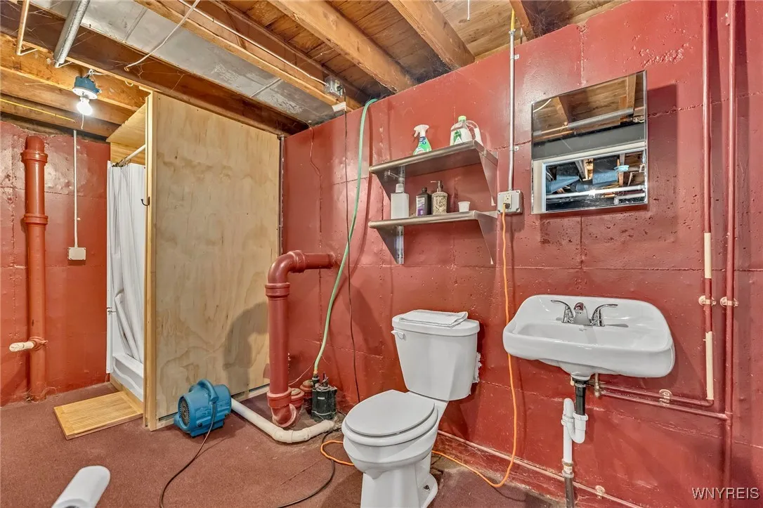 2732 Cleveland Avenue, Niagara Falls, New York 143, Niagara Falls, New York 14305, 2 Bedrooms Bedrooms, 5 Rooms Rooms,2 BathroomsBathrooms,Residential,Closed,2732 Cleveland Avenue, Niagara Falls, New York 143,0,B1624529