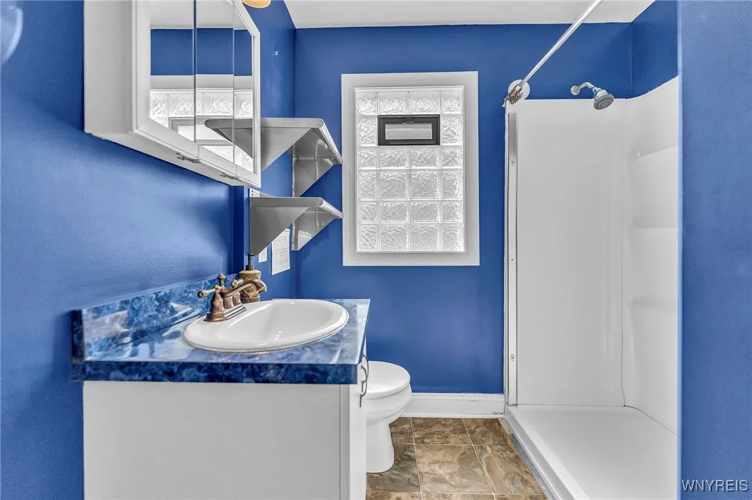 2732 Cleveland Avenue, Niagara Falls, New York 143, Niagara Falls, New York 14305, 2 Bedrooms Bedrooms, 5 Rooms Rooms,2 BathroomsBathrooms,Residential,Closed,2732 Cleveland Avenue, Niagara Falls, New York 143,0,B1624529