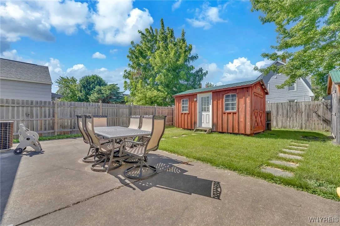 2732 Cleveland Avenue, Niagara Falls, New York 143, Niagara Falls, New York 14305, 2 Bedrooms Bedrooms, 5 Rooms Rooms,2 BathroomsBathrooms,Residential,Closed,2732 Cleveland Avenue, Niagara Falls, New York 143,0,B1624529