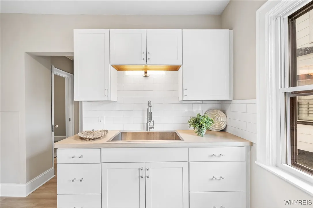 48 Oakgrove Avenue, Buffalo, New York 14208, Buffalo, New York 14208, 6 Bedrooms Bedrooms, ,2 BathroomsBathrooms,Residential,Closed,48 Oakgrove Avenue, Buffalo, New York 14208,0,B1623177