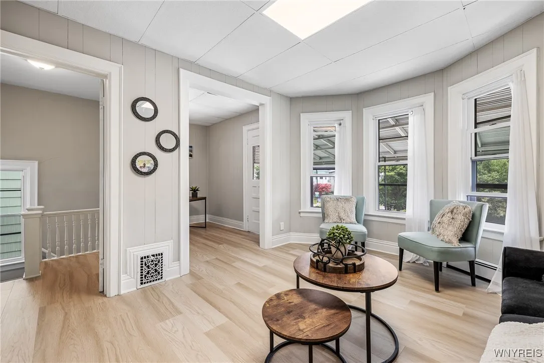 48 Oakgrove Avenue, Buffalo, New York 14208, Buffalo, New York 14208, 6 Bedrooms Bedrooms, ,2 BathroomsBathrooms,Residential,Closed,48 Oakgrove Avenue, Buffalo, New York 14208,0,B1623177