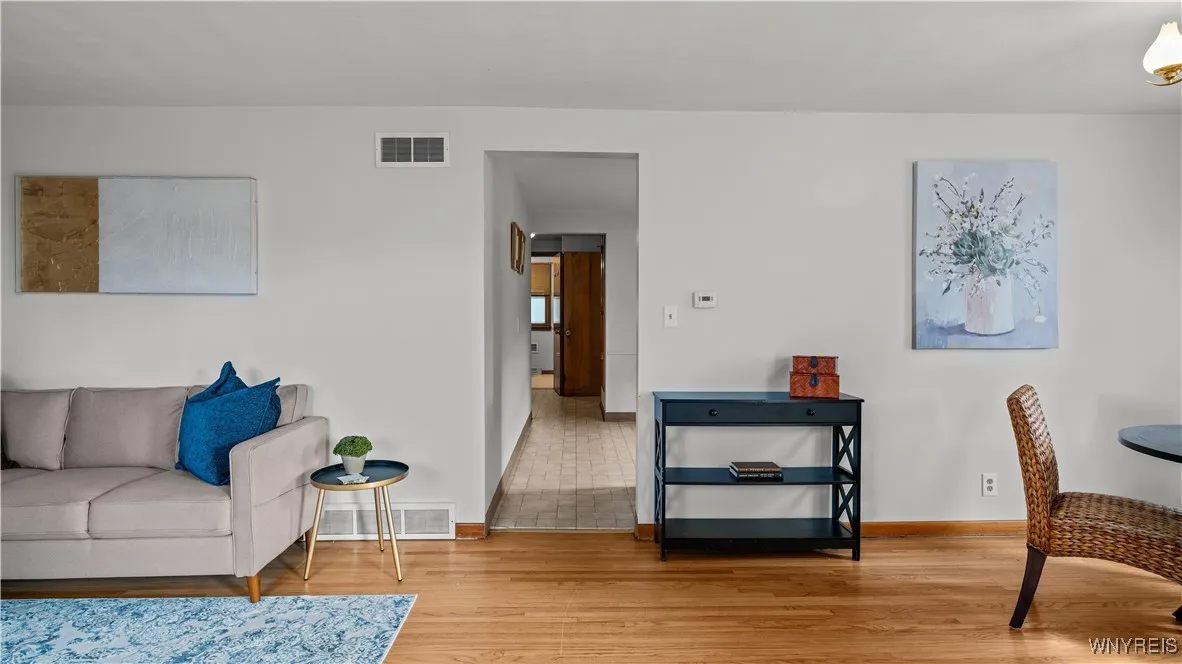 358 Abbington Avenue, Tonawanda, New York 14223, Tonawanda, New York 14223, 3 Bedrooms Bedrooms, 6 Rooms Rooms,1 BathroomBathrooms,Residential,For Sale,358 Abbington Avenue, Tonawanda, New York 14223,B1623943