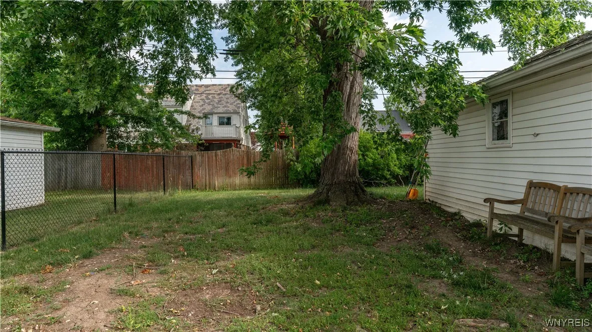 358 Abbington Avenue, Tonawanda, New York 14223, Tonawanda, New York 14223, 3 Bedrooms Bedrooms, 6 Rooms Rooms,1 BathroomBathrooms,Residential,For Sale,358 Abbington Avenue, Tonawanda, New York 14223,B1623943