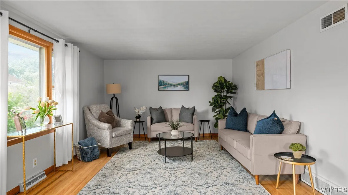 358 Abbington Avenue, Tonawanda, New York 14223, Tonawanda, New York 14223, 3 Bedrooms Bedrooms, 6 Rooms Rooms,1 BathroomBathrooms,Residential,For Sale,358 Abbington Avenue, Tonawanda, New York 14223,B1623943
