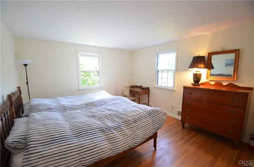 6891 Woodchuck Hill Road, Dewitt, New York 13066, De Witt, New York 13066, 4 Bedrooms Bedrooms, 10 Rooms Rooms,2 BathroomsBathrooms,Residential Lease,For Rent,6891 Woodchuck Hill Road, Dewitt, New York 13066,S1624613