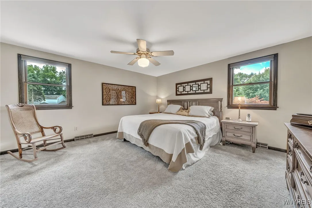 4619 Pine Manor Drive, Clarence, New York 14031, Clarence, New York 14031, 4 Bedrooms Bedrooms, 4 Rooms Rooms,2 BathroomsBathrooms,Residential,Closed,4619 Pine Manor Drive, Clarence, New York 14031,0,B1623877