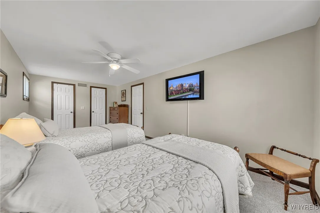 4619 Pine Manor Drive, Clarence, New York 14031, Clarence, New York 14031, 4 Bedrooms Bedrooms, 4 Rooms Rooms,2 BathroomsBathrooms,Residential,Closed,4619 Pine Manor Drive, Clarence, New York 14031,0,B1623877