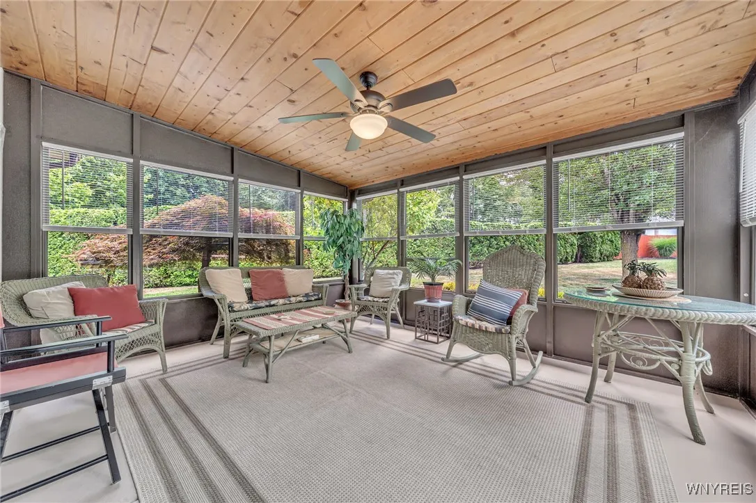 4619 Pine Manor Drive, Clarence, New York 14031, Clarence, New York 14031, 4 Bedrooms Bedrooms, 4 Rooms Rooms,2 BathroomsBathrooms,Residential,Closed,4619 Pine Manor Drive, Clarence, New York 14031,0,B1623877