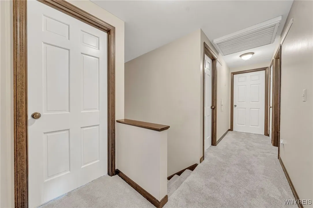 4619 Pine Manor Drive, Clarence, New York 14031, Clarence, New York 14031, 4 Bedrooms Bedrooms, 4 Rooms Rooms,2 BathroomsBathrooms,Residential,Closed,4619 Pine Manor Drive, Clarence, New York 14031,0,B1623877