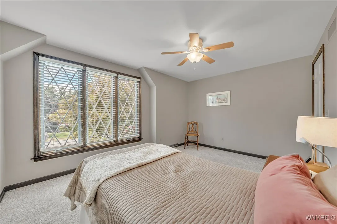 4619 Pine Manor Drive, Clarence, New York 14031, Clarence, New York 14031, 4 Bedrooms Bedrooms, 4 Rooms Rooms,2 BathroomsBathrooms,Residential,Closed,4619 Pine Manor Drive, Clarence, New York 14031,0,B1623877