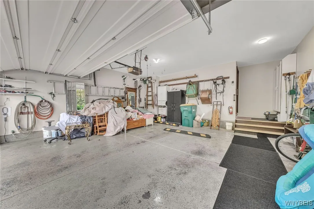 4619 Pine Manor Drive, Clarence, New York 14031, Clarence, New York 14031, 4 Bedrooms Bedrooms, 4 Rooms Rooms,2 BathroomsBathrooms,Residential,Closed,4619 Pine Manor Drive, Clarence, New York 14031,0,B1623877