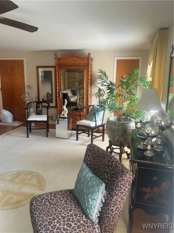 Living Room upper