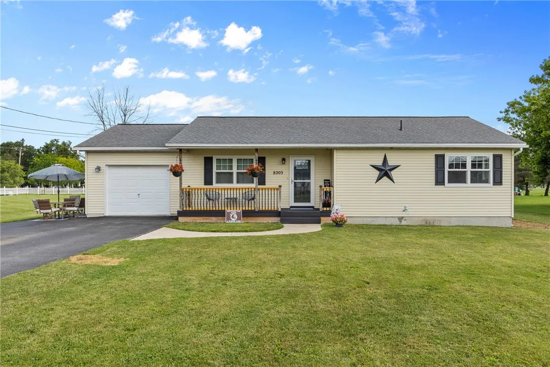 8203 Westphal Parkway, Lyons, New York 14489, Lyons, New York 14489, 3 Bedrooms Bedrooms, 6 Rooms Rooms,1 BathroomBathrooms,Residential,Closed,8203 Westphal Parkway, Lyons, New York 14489,0,R1624258