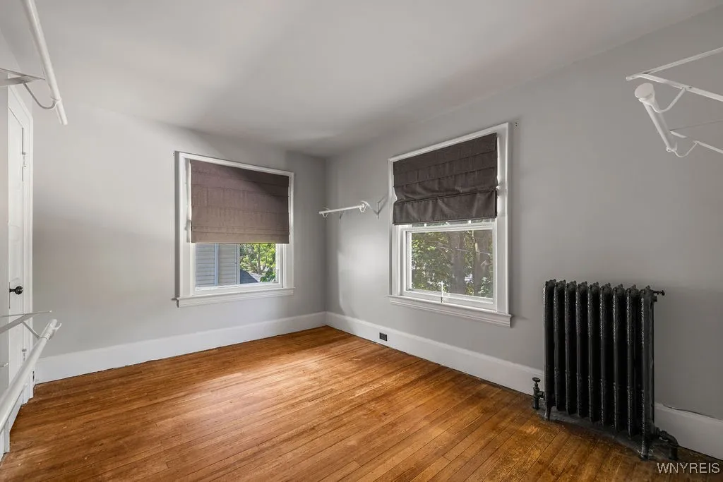 39 Spalding Street, Lockport City, New York 14094, Lockport City, New York 14094, 6 Bedrooms Bedrooms, 9 Rooms Rooms,2 BathroomsBathrooms,Residential,Closed,39 Spalding Street, Lockport City, New York 14094,0,B1624653