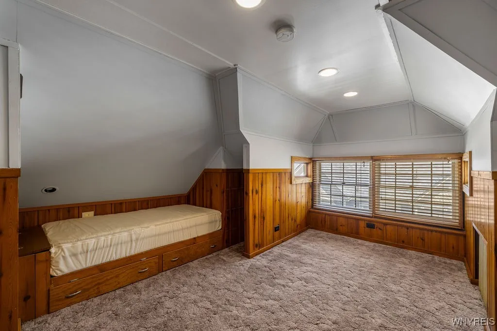 39 Spalding Street, Lockport City, New York 14094, Lockport City, New York 14094, 6 Bedrooms Bedrooms, 9 Rooms Rooms,2 BathroomsBathrooms,Residential,Closed,39 Spalding Street, Lockport City, New York 14094,0,B1624653