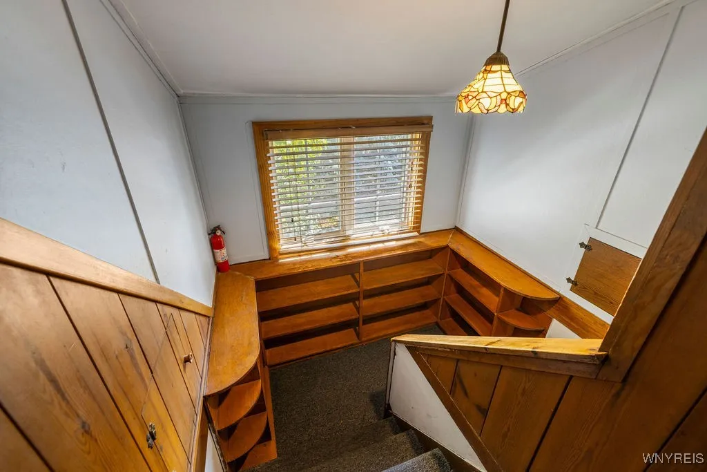 39 Spalding Street, Lockport City, New York 14094, Lockport City, New York 14094, 6 Bedrooms Bedrooms, 9 Rooms Rooms,2 BathroomsBathrooms,Residential,Closed,39 Spalding Street, Lockport City, New York 14094,0,B1624653