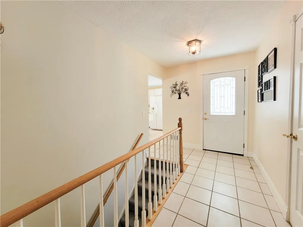 361 Upper Valley Road, Gates, New York 14624, Gates, New York 14624, 3 Bedrooms Bedrooms, 8 Rooms Rooms,2 BathroomsBathrooms,Residential,Closed,361 Upper Valley Road, Gates, New York 14624,0,R1624091