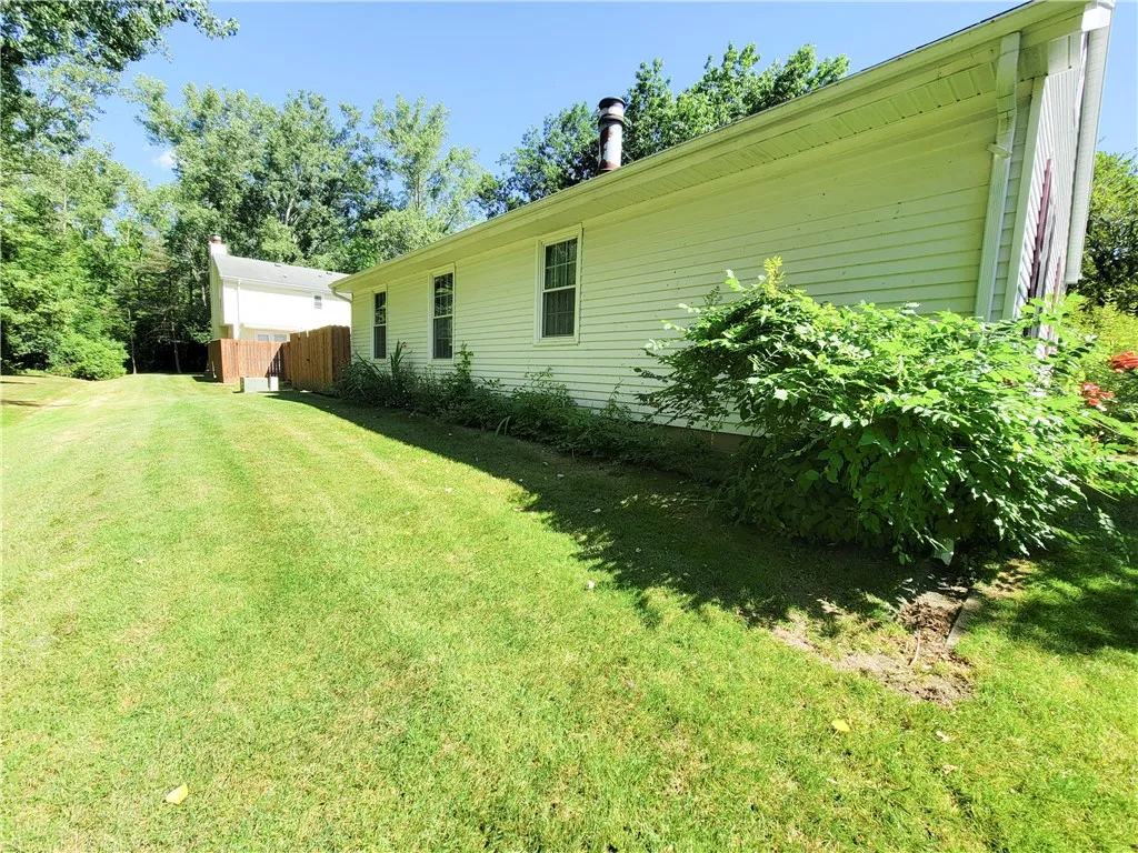 361 Upper Valley Road, Gates, New York 14624, Gates, New York 14624, 3 Bedrooms Bedrooms, 8 Rooms Rooms,2 BathroomsBathrooms,Residential,Closed,361 Upper Valley Road, Gates, New York 14624,0,R1624091