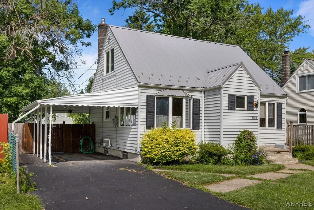 3380 Wallace Drive, Grand Island, New York 14072, Grand Island, New York 14072, 2 Bedrooms Bedrooms, 6 Rooms Rooms,1 BathroomBathrooms,Residential,Closed,3380 Wallace Drive, Grand Island, New York 14072,0,B1624670