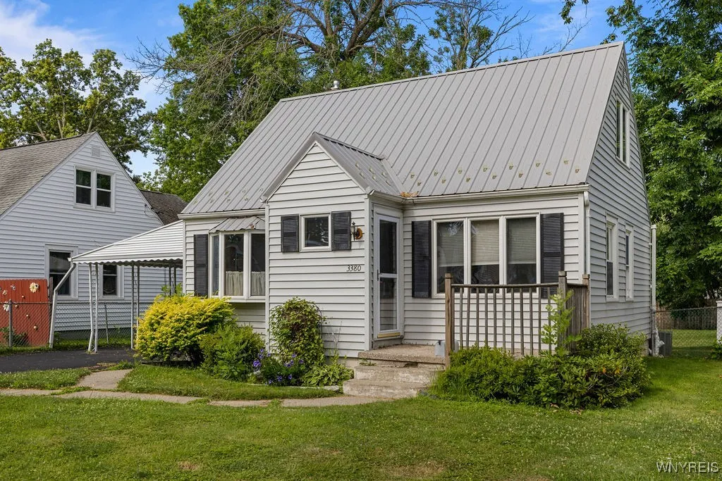 3380 Wallace Drive, Grand Island, New York 14072, Grand Island, New York 14072, 2 Bedrooms Bedrooms, 6 Rooms Rooms,1 BathroomBathrooms,Residential,Closed,3380 Wallace Drive, Grand Island, New York 14072,0,B1624670