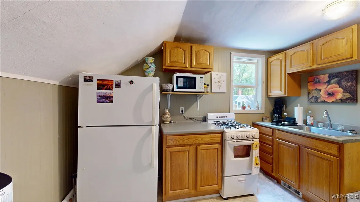 134 State Street, Tonawanda, New York 14150, Tonawanda, New York 14150, 3 Bedrooms Bedrooms, ,2 BathroomsBathrooms,Residential,Closed,134 State Street, Tonawanda, New York 14150,0,B1621827