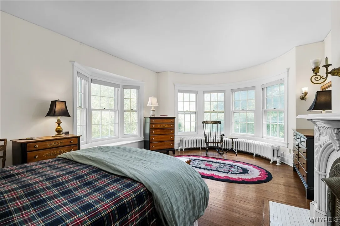 33 Colonial Circle, Buffalo, New York 14222, Buffalo, New York 14222, 5 Bedrooms Bedrooms, 17 Rooms Rooms,3 BathroomsBathrooms,Residential,For Sale,33 Colonial Circle, Buffalo, New York 14222,B1623894