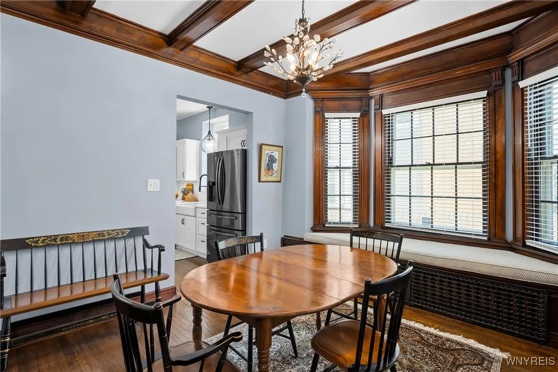 33 Colonial Circle, Buffalo, New York 14222, Buffalo, New York 14222, 5 Bedrooms Bedrooms, 17 Rooms Rooms,3 BathroomsBathrooms,Residential,For Sale,33 Colonial Circle, Buffalo, New York 14222,B1623894