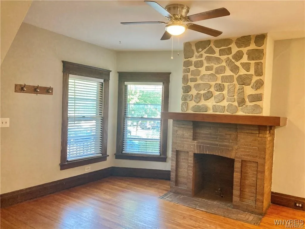 1042 Elmwood Avenue, Buffalo, New York 14222, Buffalo, New York 14222, 3 Bedrooms Bedrooms, ,4 BathroomsBathrooms,Residential,For Sale,1042 Elmwood Avenue, Buffalo, New York 14222,B1624629