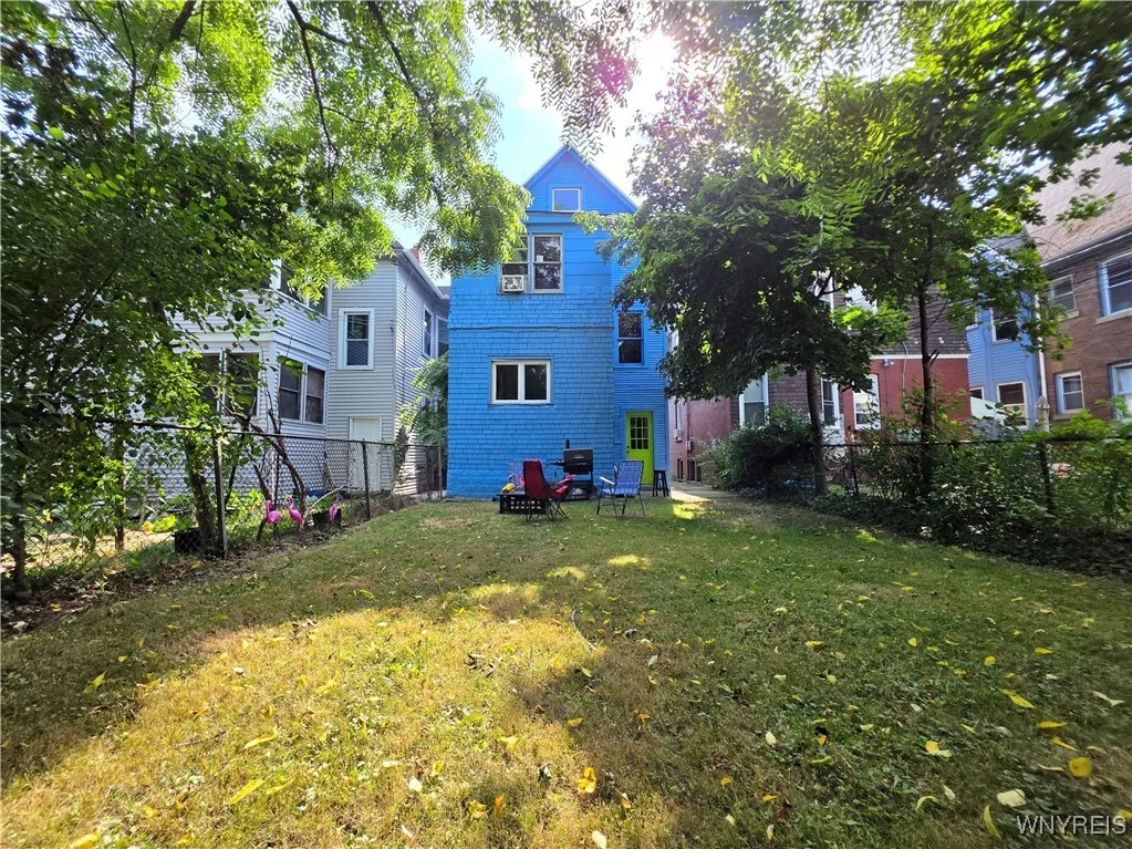 1042 Elmwood Avenue, Buffalo, New York 14222, Buffalo, New York 14222, 3 Bedrooms Bedrooms, ,4 BathroomsBathrooms,Residential,For Sale,1042 Elmwood Avenue, Buffalo, New York 14222,B1624629