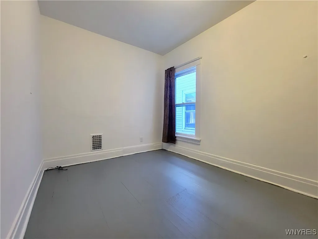 1042 Elmwood Avenue, Buffalo, New York 14222, Buffalo, New York 14222, 3 Bedrooms Bedrooms, ,4 BathroomsBathrooms,Residential,For Sale,1042 Elmwood Avenue, Buffalo, New York 14222,B1624629