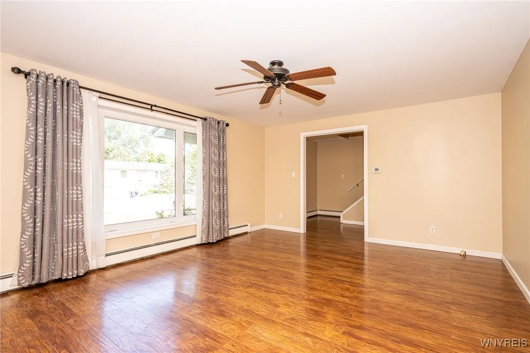 136 Heather Hill Drive, West Seneca, New York 1422, West Seneca, New York 14224, 3 Bedrooms Bedrooms, 9 Rooms Rooms,1 BathroomBathrooms,Residential,Closed,136 Heather Hill Drive, West Seneca, New York 1422,0,B1624445