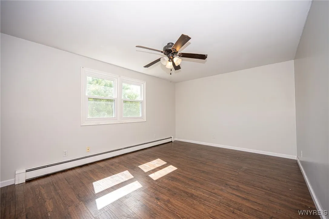 136 Heather Hill Drive, West Seneca, New York 1422, West Seneca, New York 14224, 3 Bedrooms Bedrooms, 9 Rooms Rooms,1 BathroomBathrooms,Residential,Closed,136 Heather Hill Drive, West Seneca, New York 1422,0,B1624445