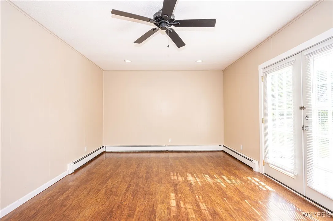 136 Heather Hill Drive, West Seneca, New York 1422, West Seneca, New York 14224, 3 Bedrooms Bedrooms, 9 Rooms Rooms,1 BathroomBathrooms,Residential,Closed,136 Heather Hill Drive, West Seneca, New York 1422,0,B1624445