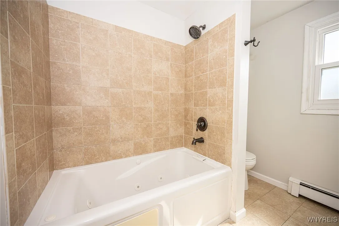 136 Heather Hill Drive, West Seneca, New York 1422, West Seneca, New York 14224, 3 Bedrooms Bedrooms, 9 Rooms Rooms,1 BathroomBathrooms,Residential,Closed,136 Heather Hill Drive, West Seneca, New York 1422,0,B1624445