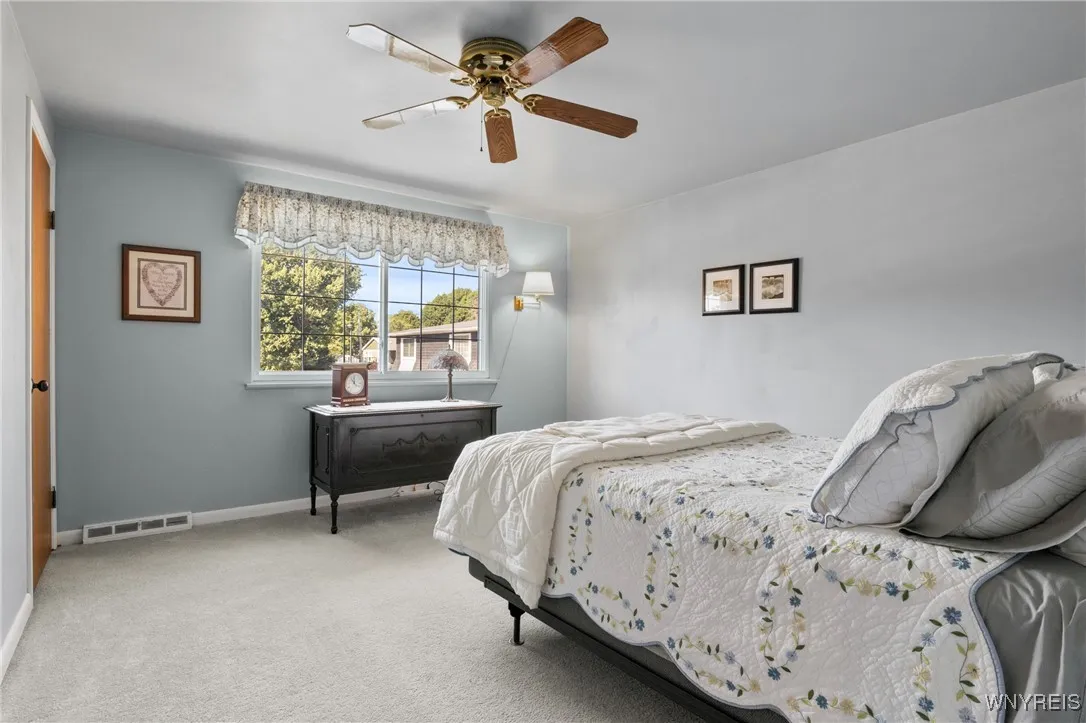 150 South Union Road 132, Amherst, New York 14221, Amherst, New York 14221, 2 Bedrooms Bedrooms, 6 Rooms Rooms,1 BathroomBathrooms,Residential,For Sale,150 South Union Road 132, Amherst, New York 14221,B1624503